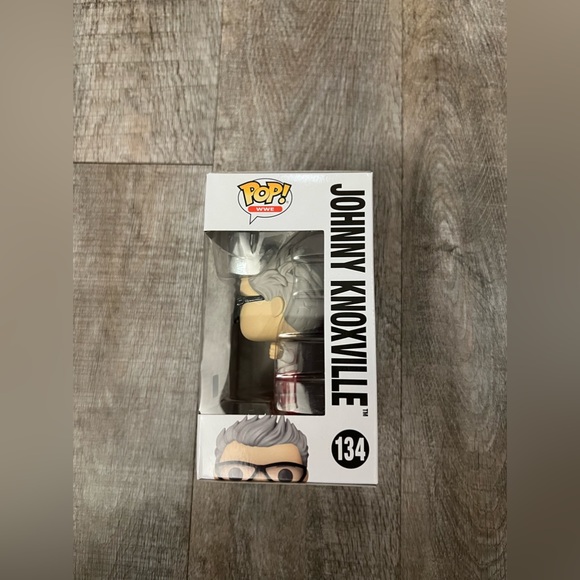 Funko Pop SDCC WWE Johnny Knoxville Limited Edition #134 - Picture 3 of 6